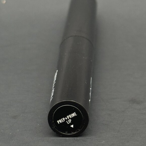 MAC Prep + Prime Lip Primer, 0.05 OZ - Picture 4 of 4
